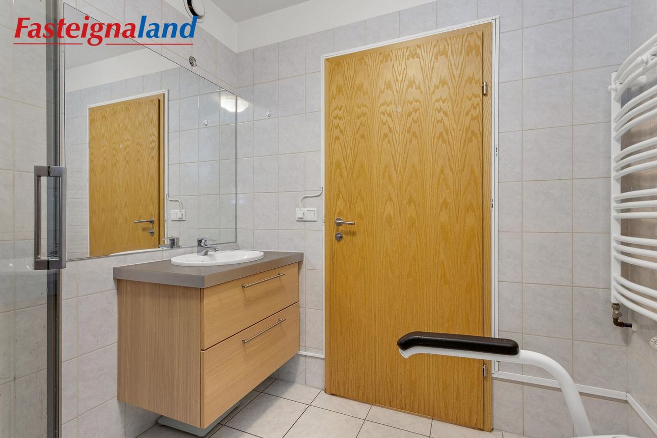 Eskivellir 7, 221 Hafnarfjörður