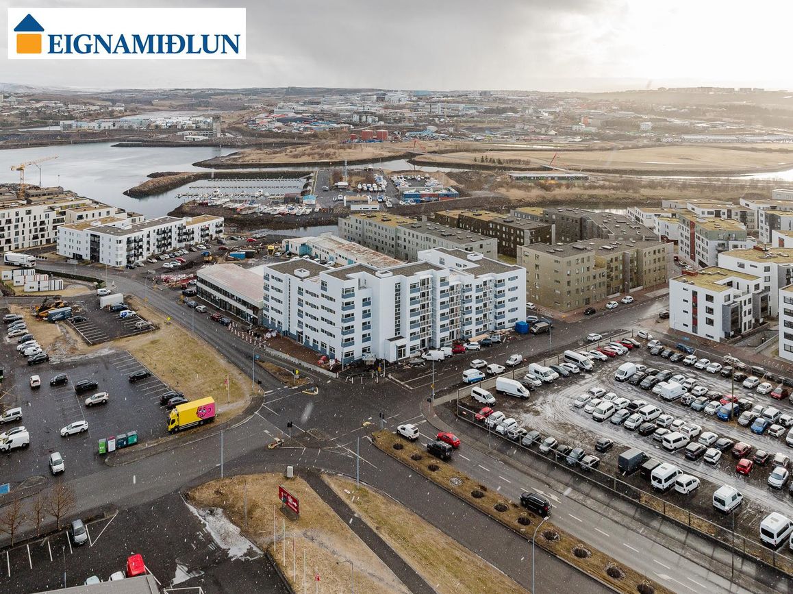 Arkarvogur 1 - 0201, 104 Reykjavík