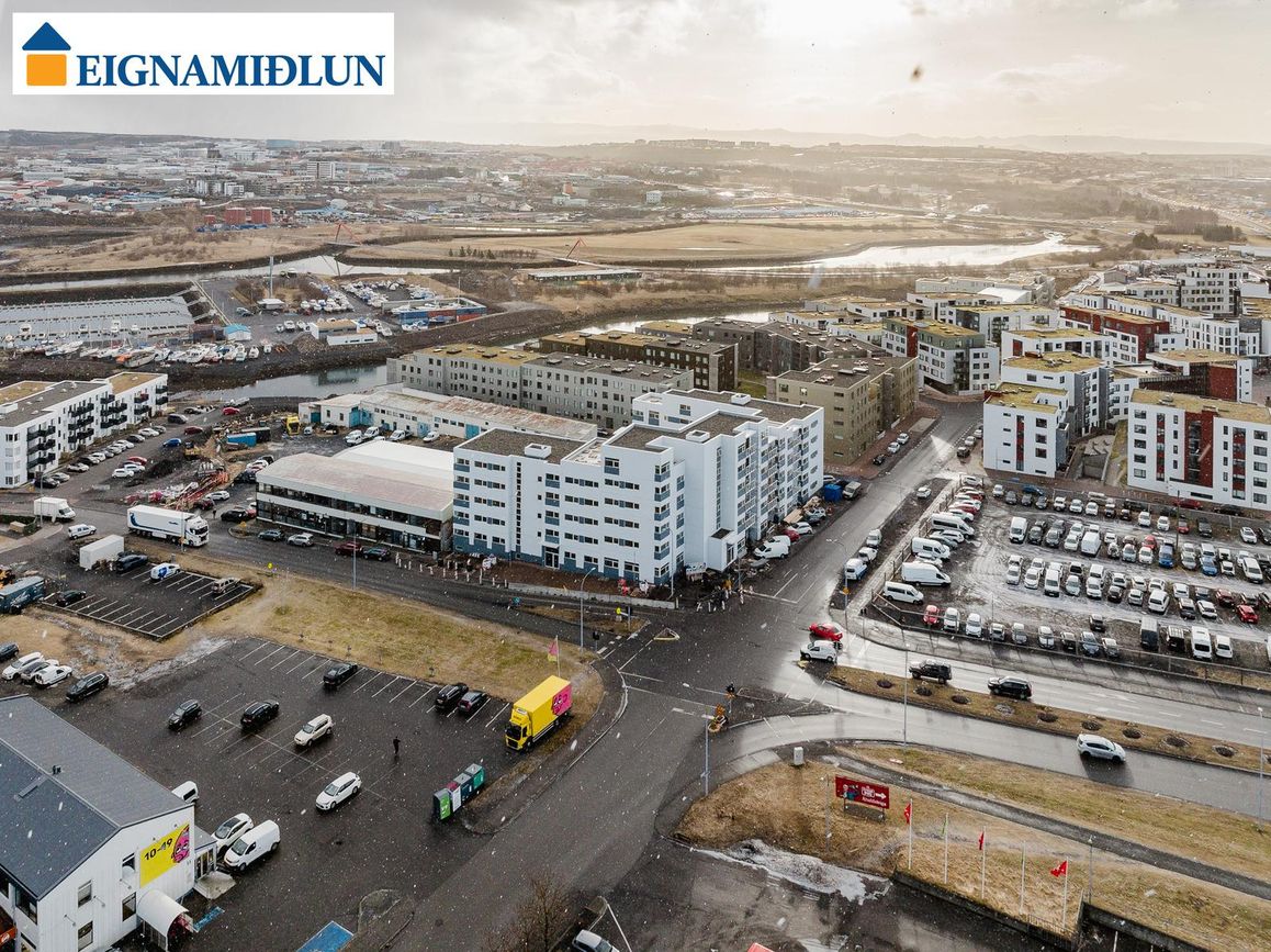 Arkarvogur 1 - 0201, 104 Reykjavík