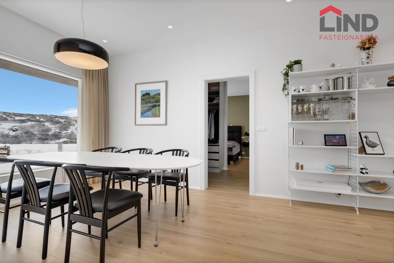 Grímsgata 8 - 0101, 210 Garðabær