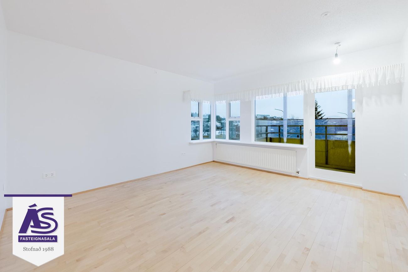 Sólvangsvegur 1 - 0402, 220 Hafnarfjörður