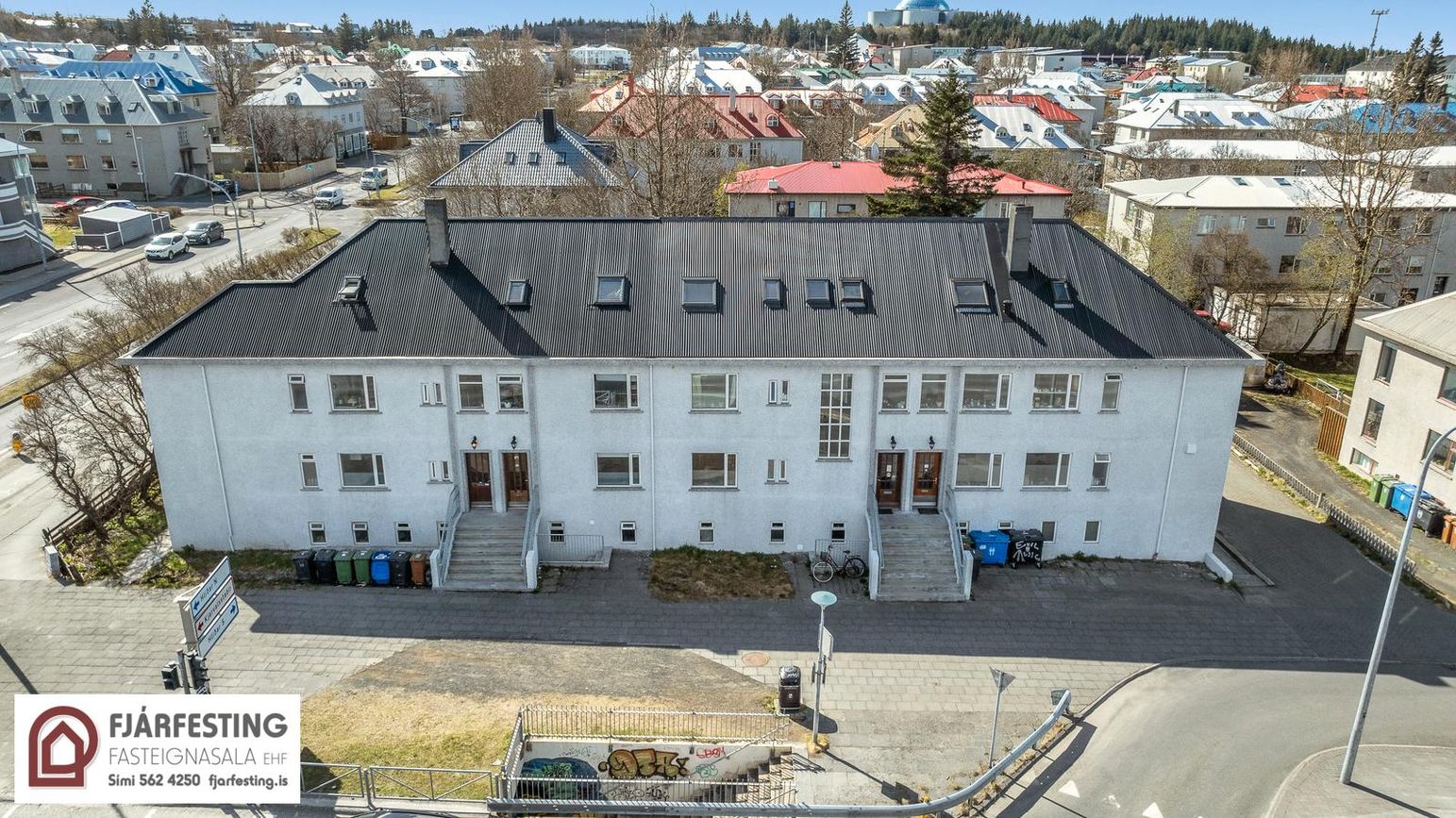 Miklabraut 66, 105 Reykjavík