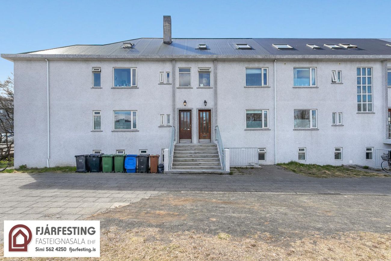 Miklabraut 66, 105 Reykjavík