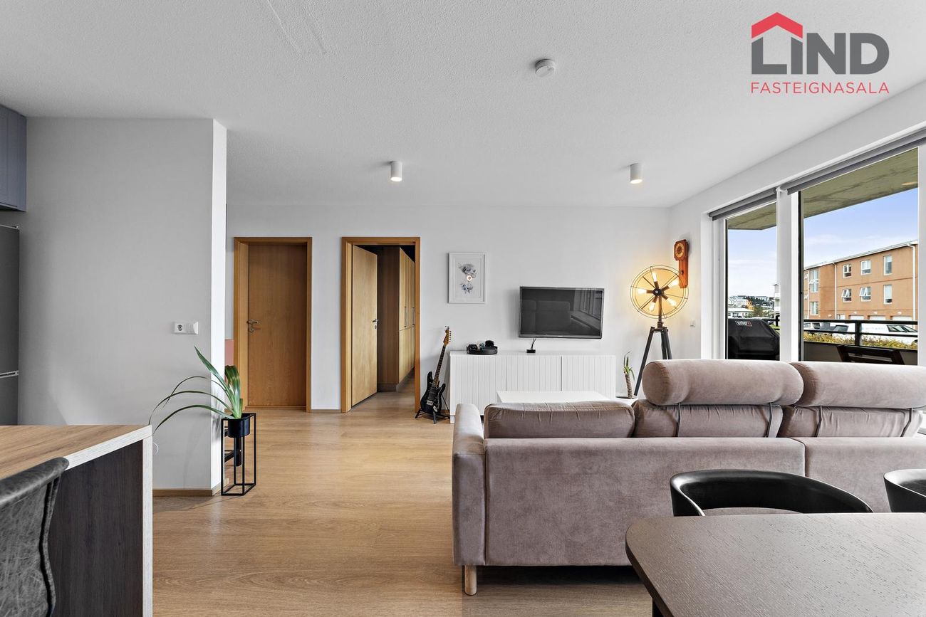 Hólabraut 19, 220 Hafnarfjörður
