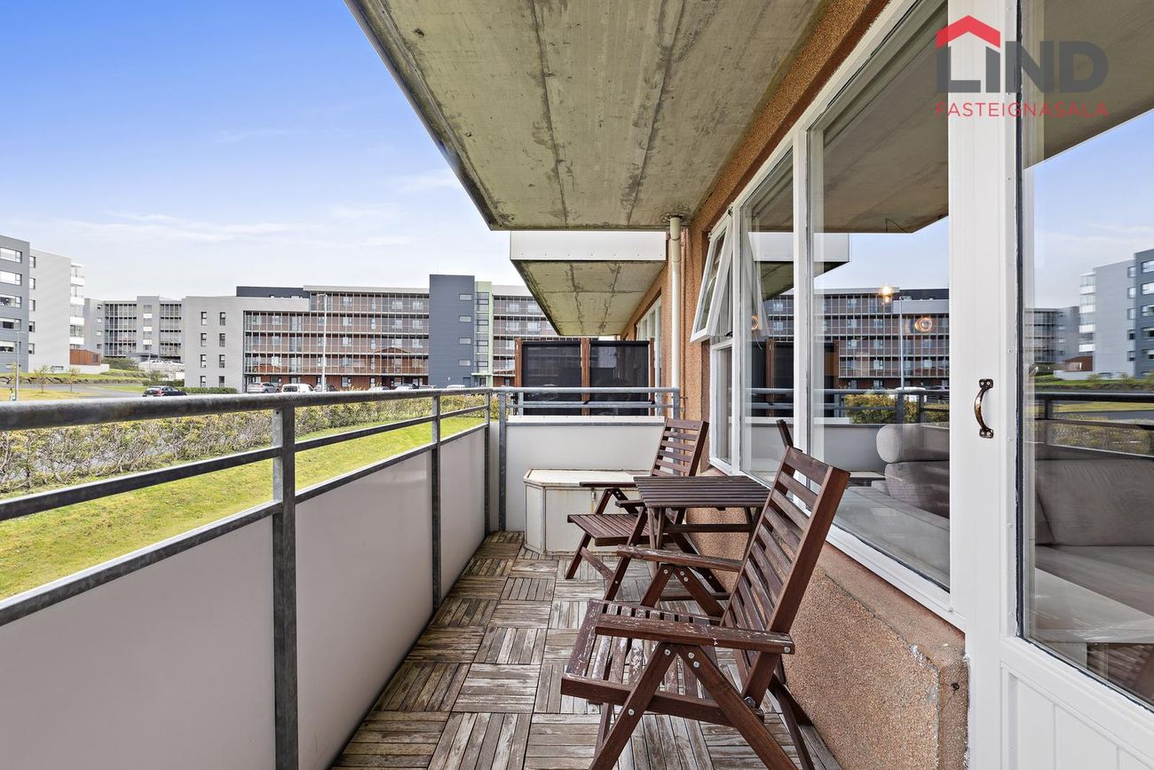 Hólabraut 19, 220 Hafnarfjörður
