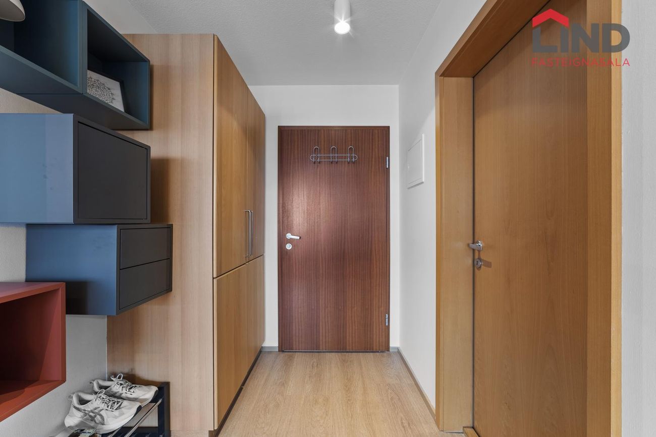 Hólabraut 19, 220 Hafnarfjörður