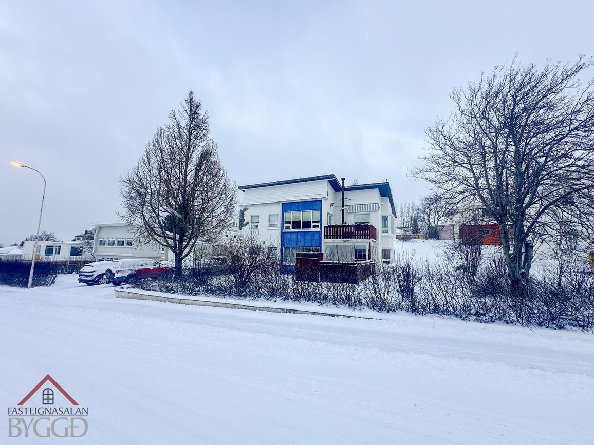 Byggðavegur 128, 600 Akureyri