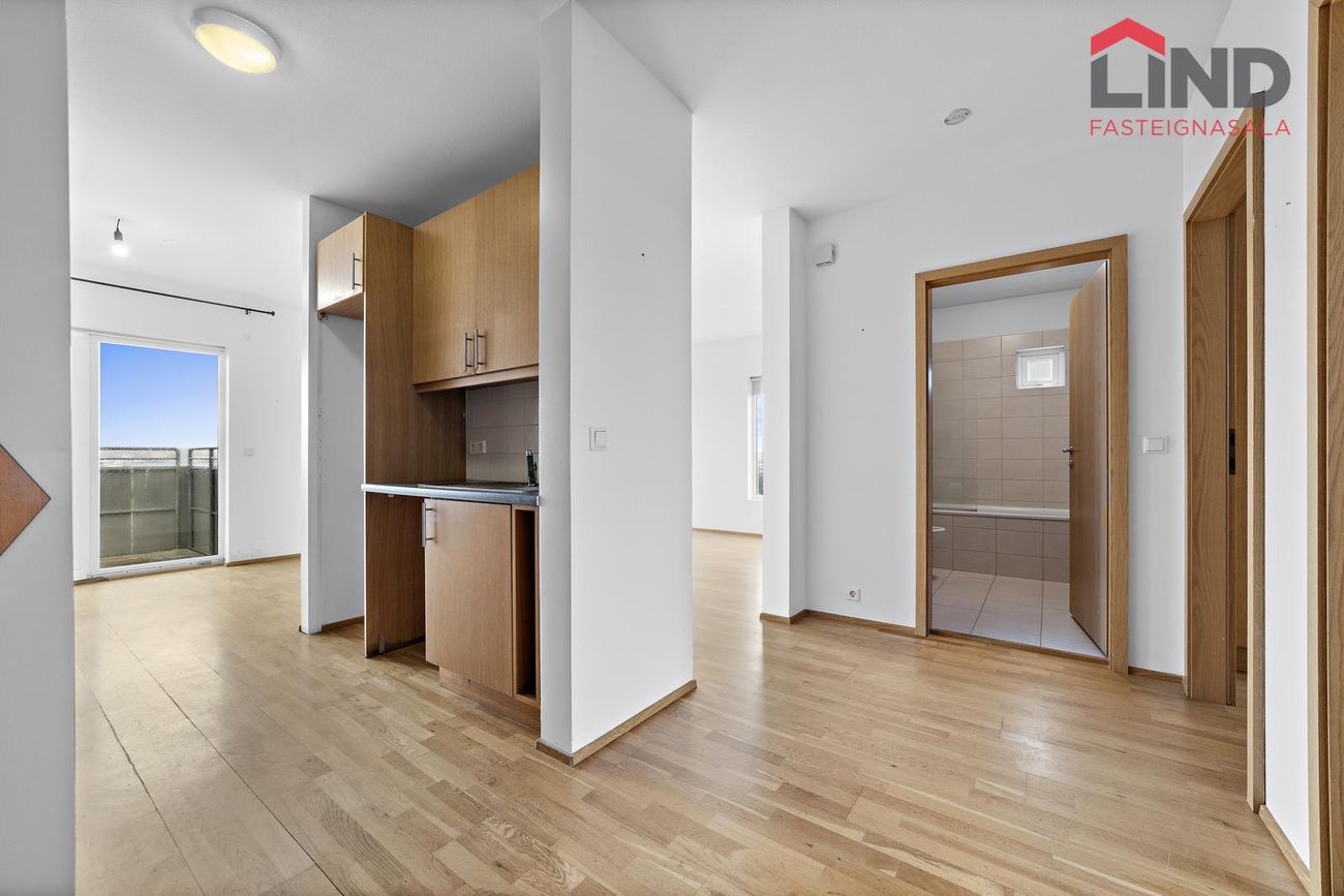 Skólabraut 3, 260 Reykjanesbær