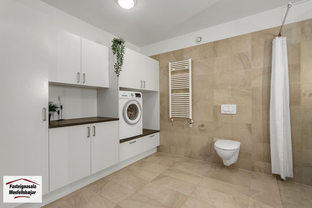 Gerplustræti 16, 270 Mosfellsbær