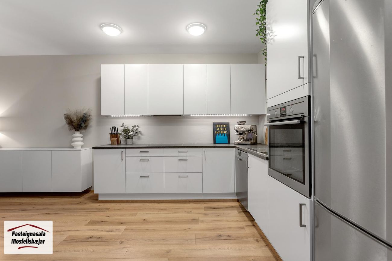 Gerplustræti 16, 270 Mosfellsbær