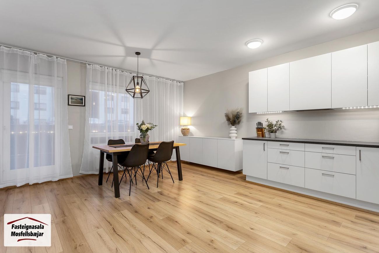 Gerplustræti 16, 270 Mosfellsbær