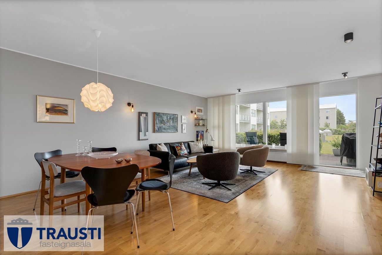 Laugarnesvegur 89, 105 Reykjavík