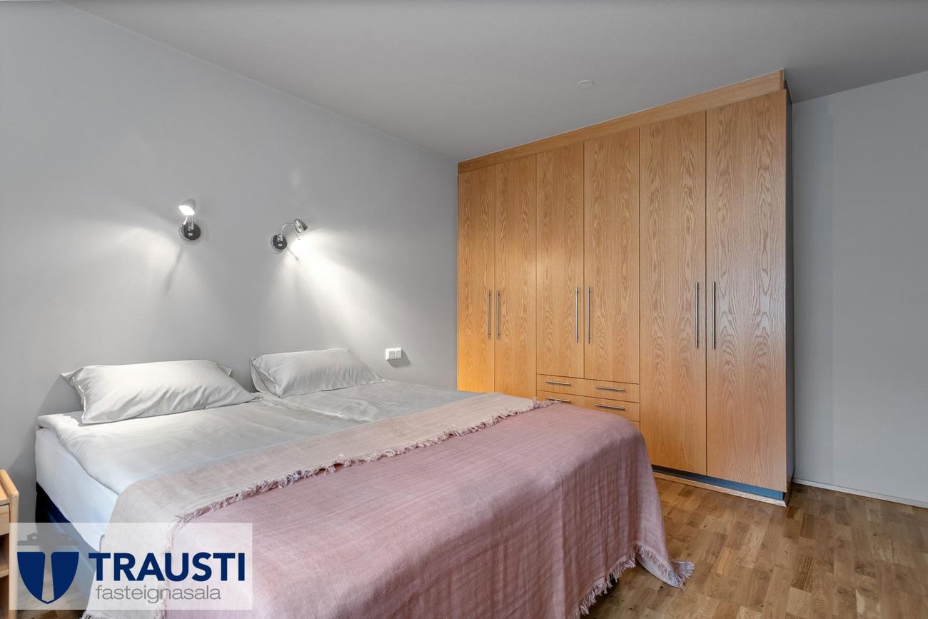 Laugarnesvegur 89, 105 Reykjavík
