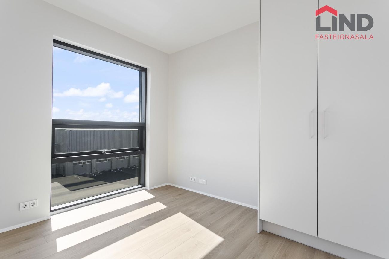 Jöfursbás 5D, 112 Reykjavík