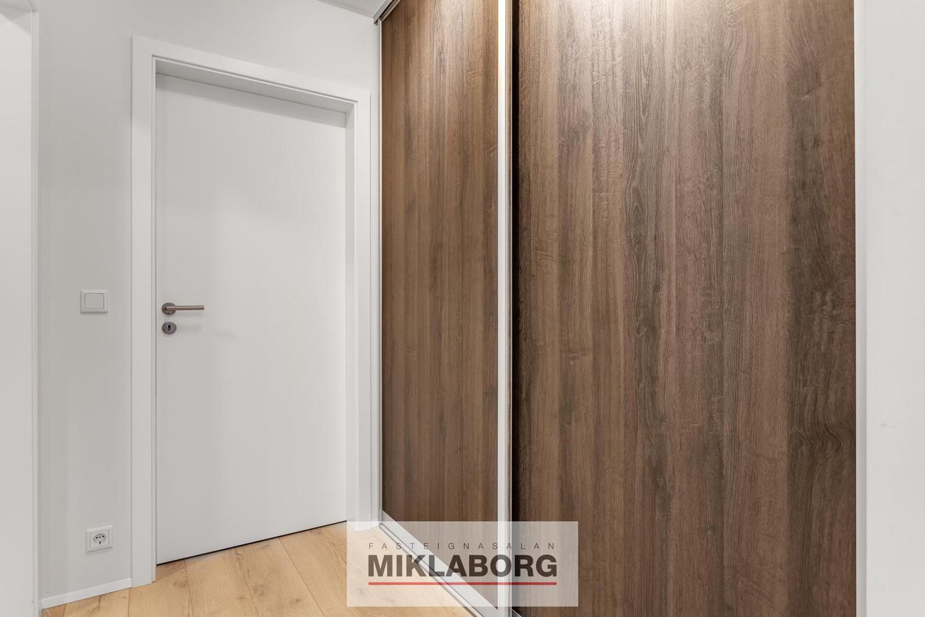 Álalind 18, 201 Kópavogur