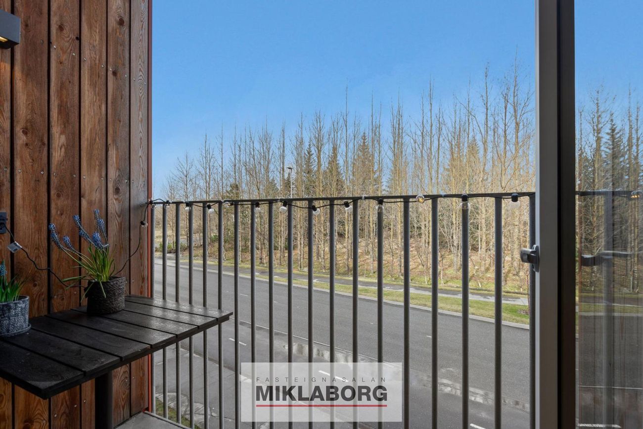 Bjarkarholt 27, 270 Mosfellsbær