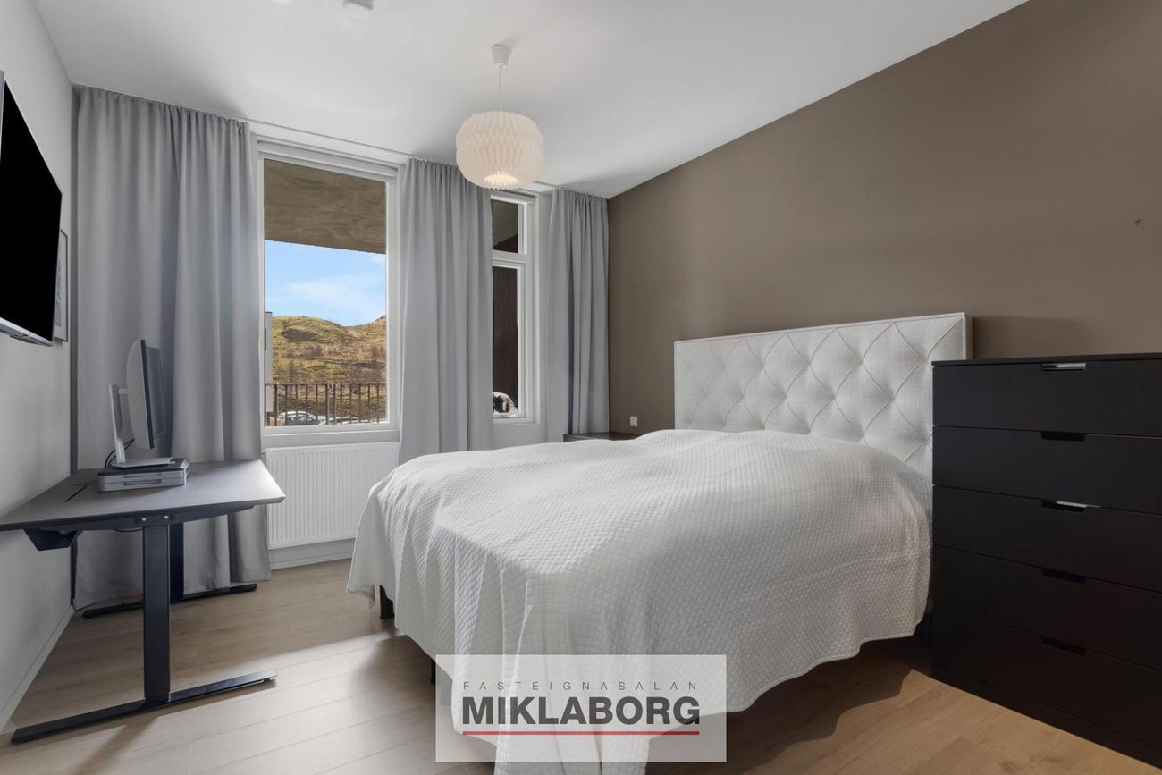 Bjarkarholt 27, 270 Mosfellsbær