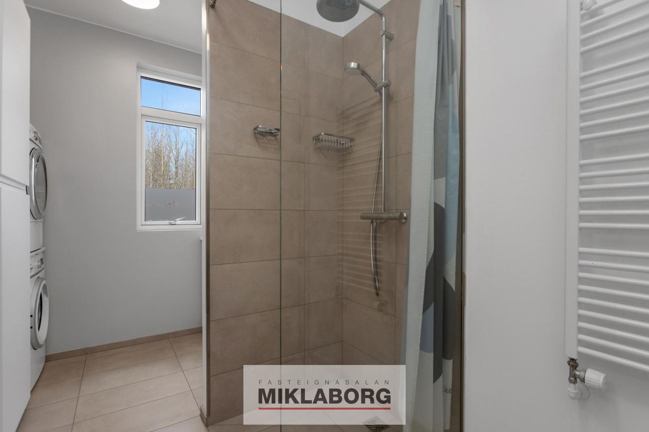 Bjarkarholt 27, 270 Mosfellsbær