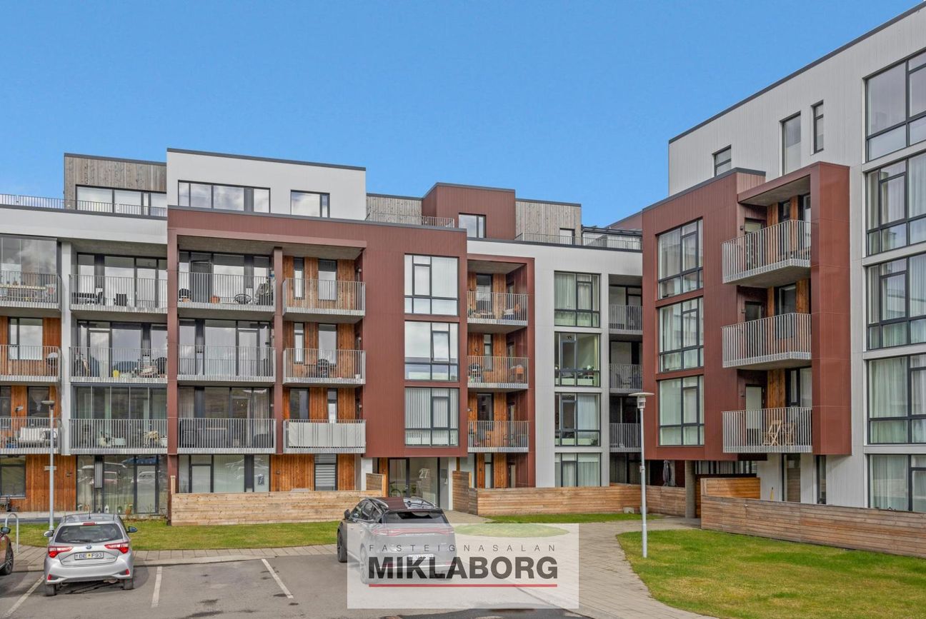 Bjarkarholt 27, 270 Mosfellsbær