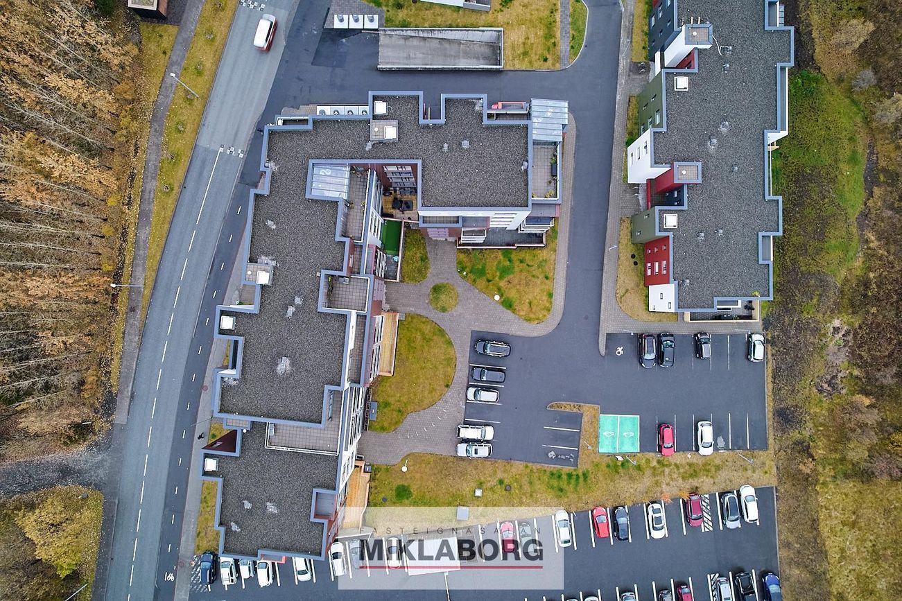 Bjarkarholt 27, 270 Mosfellsbær