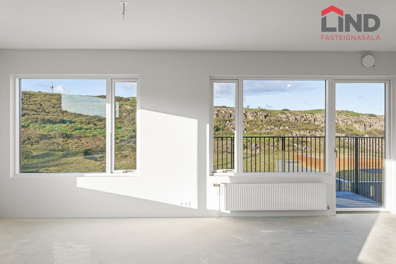 Baughamar 25 - 0201, 221 Hafnarfjörður