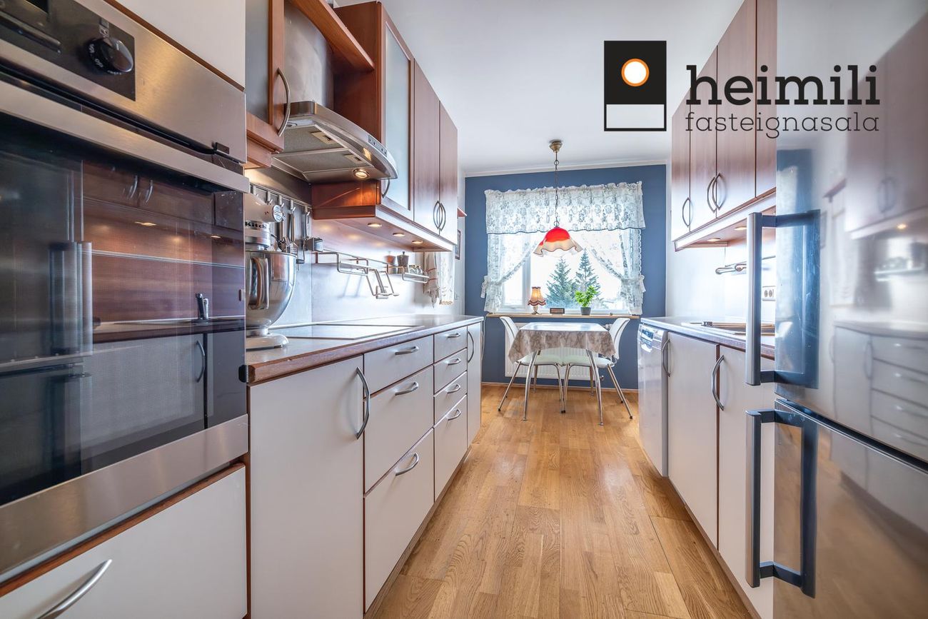 Hrafnhólar 6, 111 Reykjavík
