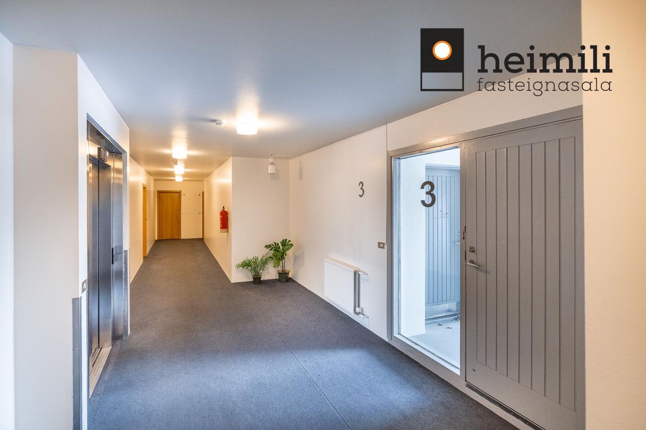 Hrafnhólar 6, 111 Reykjavík