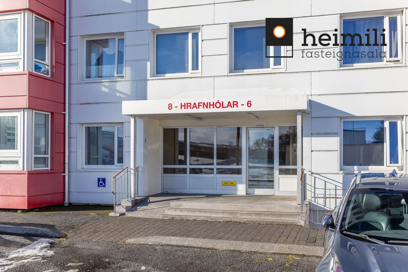 Hrafnhólar 6, 111 Reykjavík