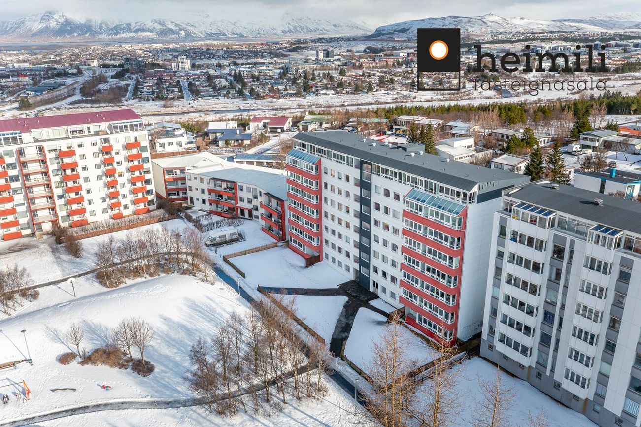 Hrafnhólar 6, 111 Reykjavík